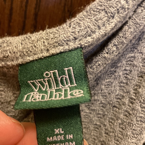 XL Wild Fable gray tee - Picture 4 of 5